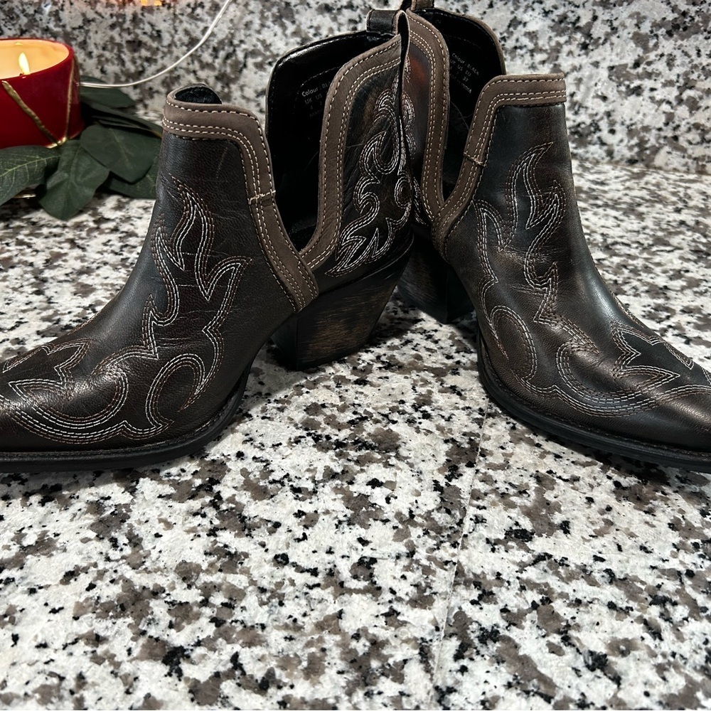 Myra Emmie Faye Stitched Ankle Boot Sz 7 - Picture 4 of 16